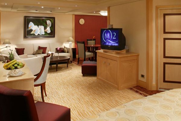 Queen Mary 2 -