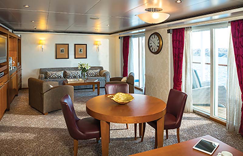 Seven Seas Voyager -