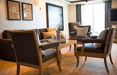Seven Seas Voyager -